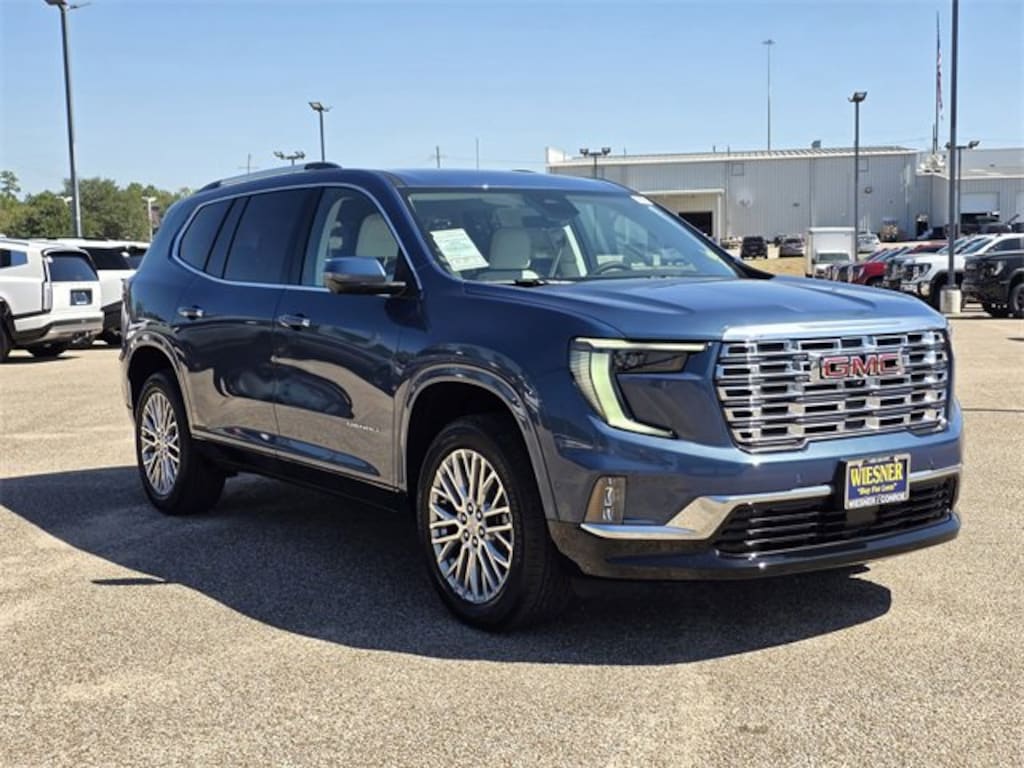 New 2026 GMC Acadia Denali SUV