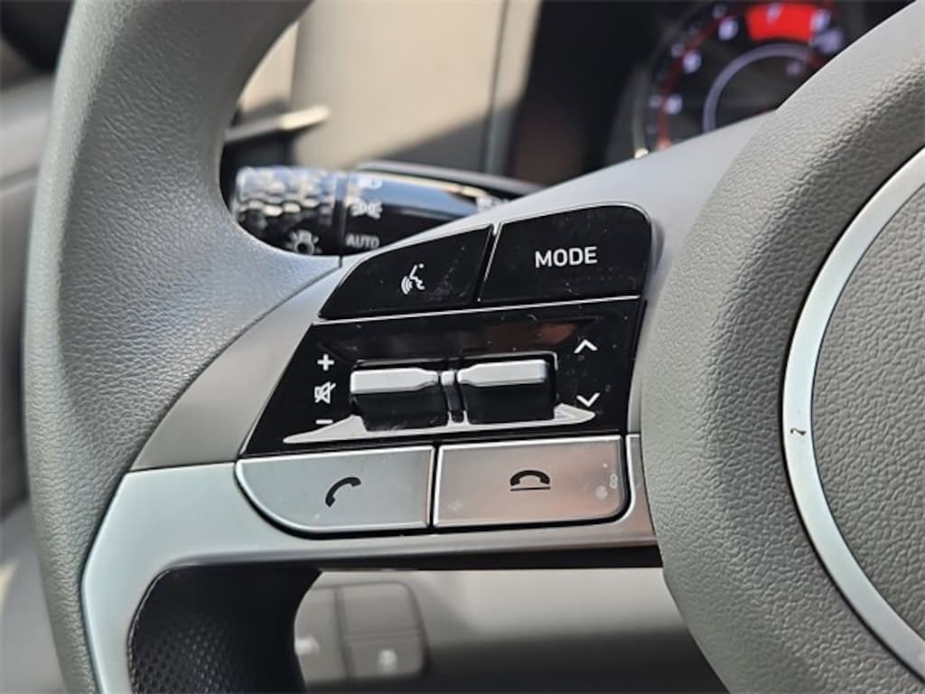 Used 2023 Hyundai Elantra SEL