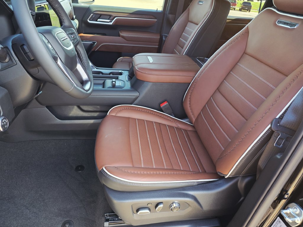 2026 GMC Sierra 2500HD Denali Ultimate - Photo 11
