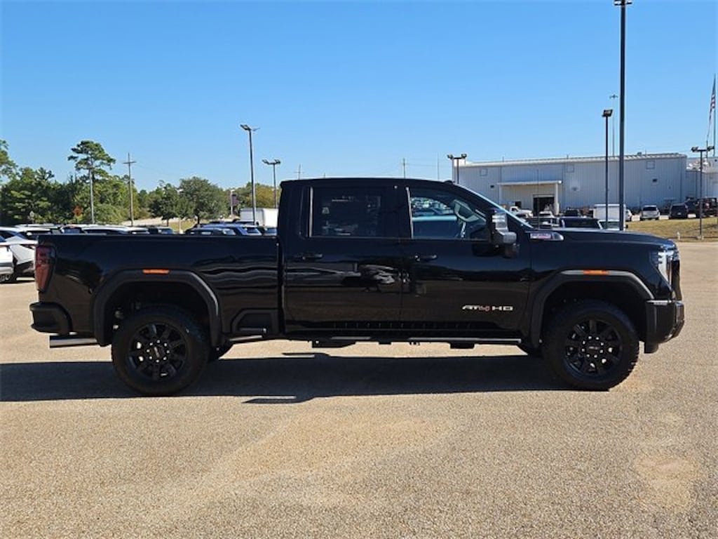 New 2026 GMC Sierra 2500 HD AT4 Truck