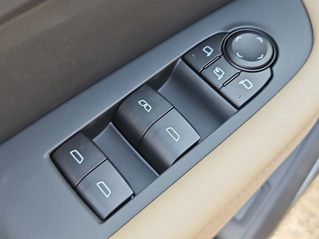 2026 Buick Enclave Preferred - Photo 13