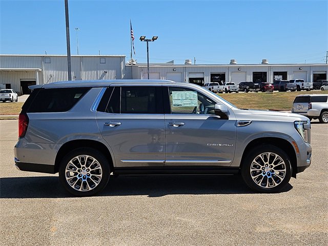 2026 Gmc Yukon Denali photo 4