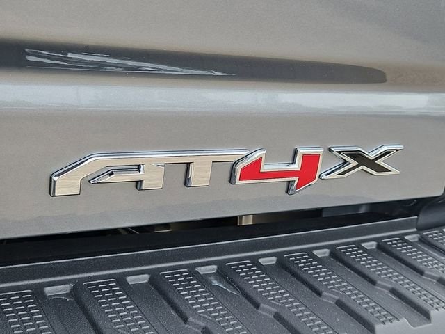 2026 GMC Sierra 2500HD AT4X - Photo 8