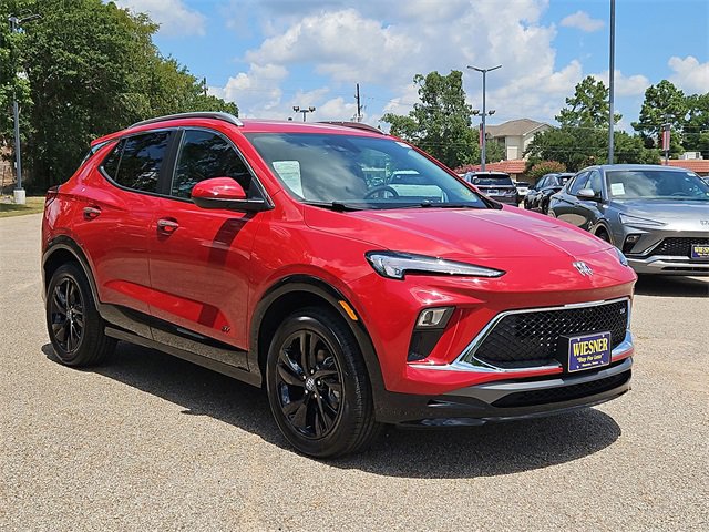 2026 Buick Encore GX Sport Touring photo 3