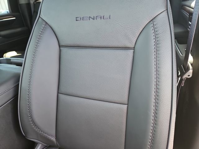 2026 GMC Sierra 2500HD Denali - Photo 12