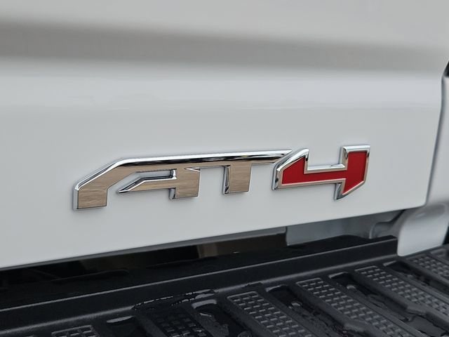 2026 GMC Sierra 2500HD AT4 - Photo 8
