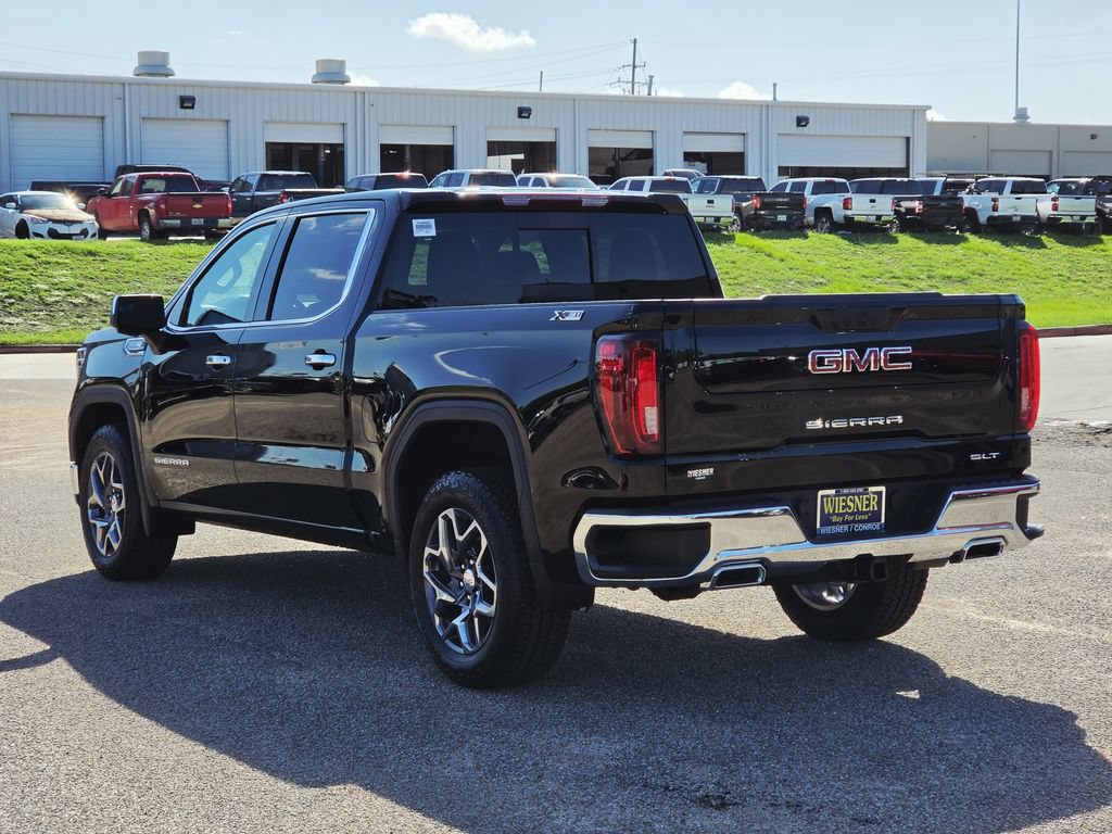 2026 GMC Sierra 1500 SLT - Photo 7