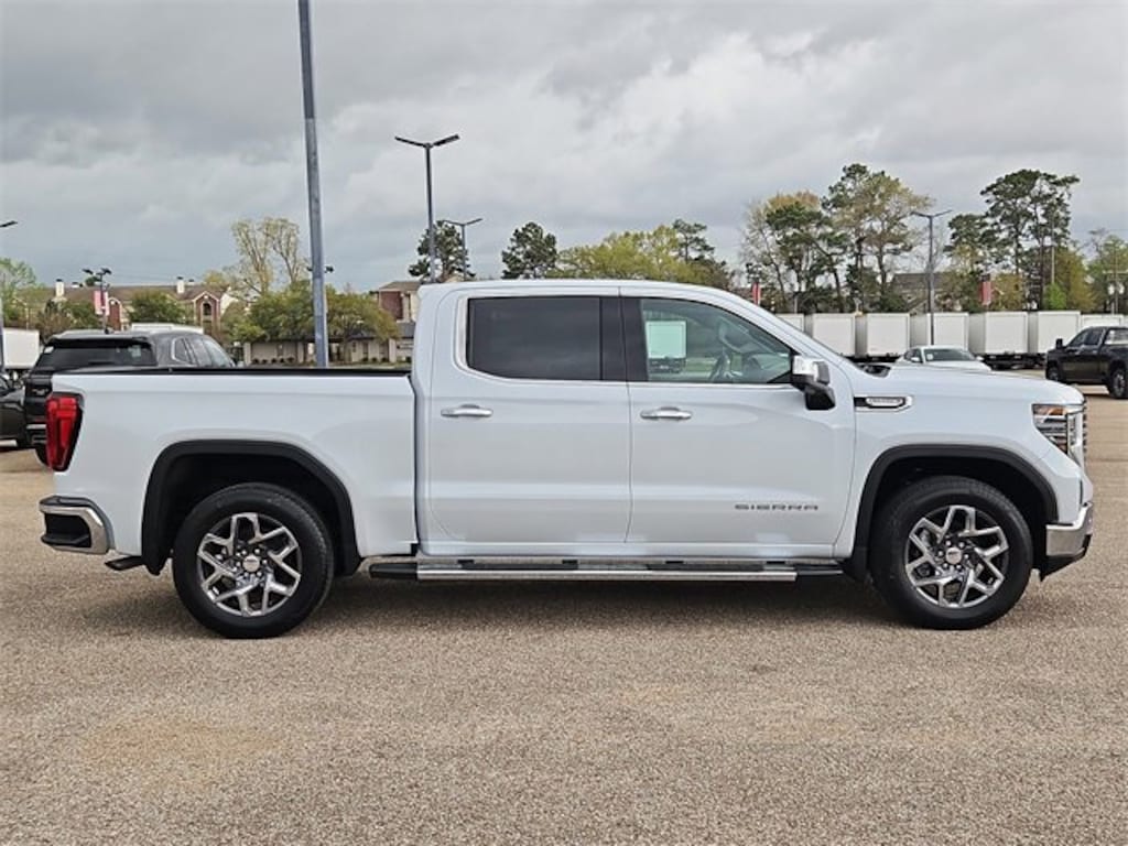 New 2026 GMC Sierra 1500 SLT Truck