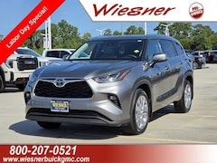 2026 Toyota Highlander XLE for Sale near The Woodlands, TX, at Wiesner Buick GMC