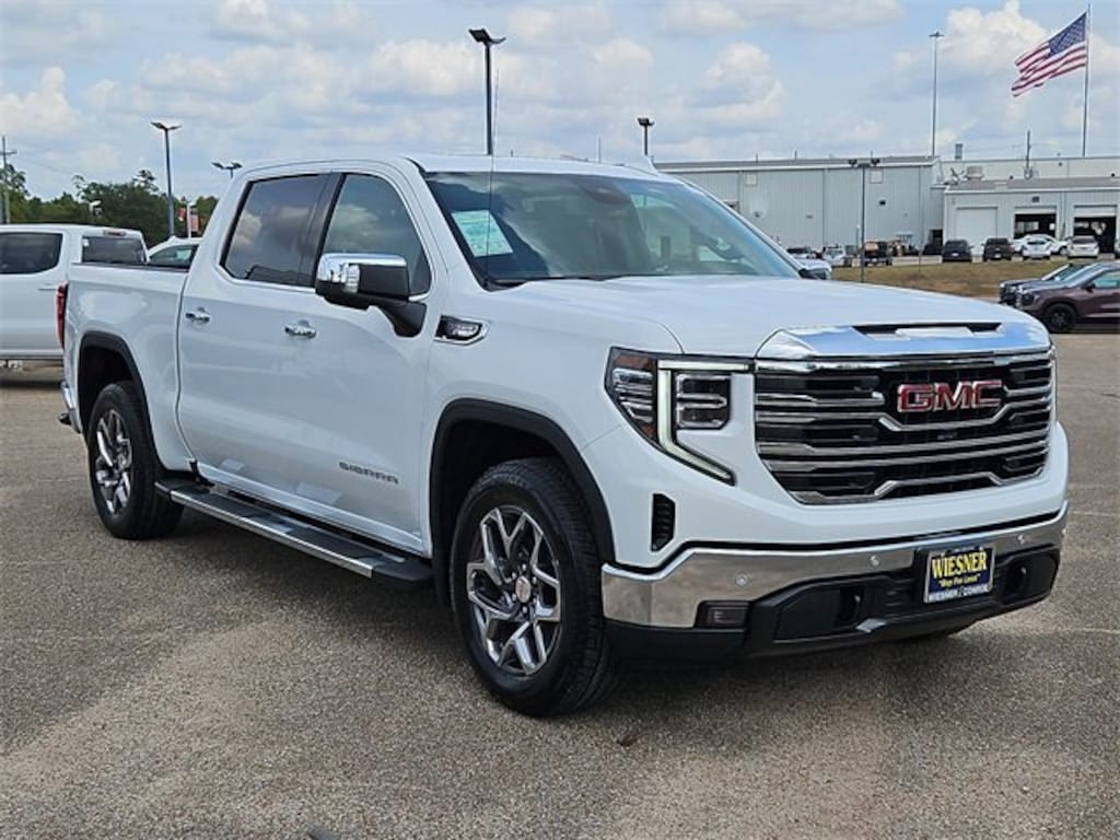 New 2026 GMC Sierra 1500 SLT Truck
