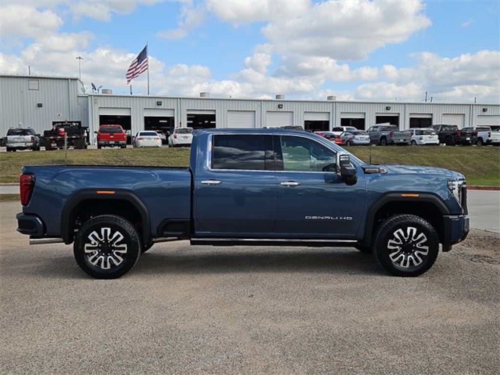 New 2026 GMC Sierra 2500 HD Denali Ultimate Truck