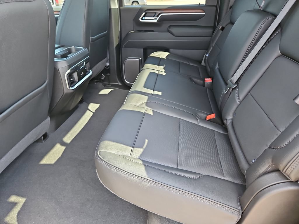 2026 GMC Sierra 2500HD Denali - Photo 13