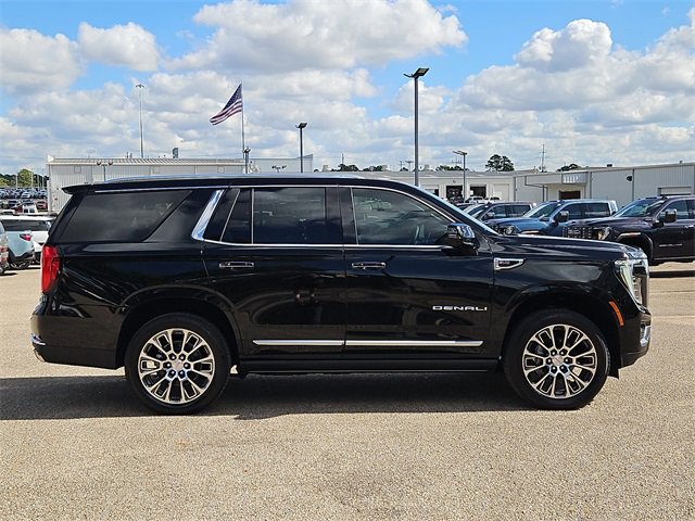 2026 Gmc Yukon Denali photo 4