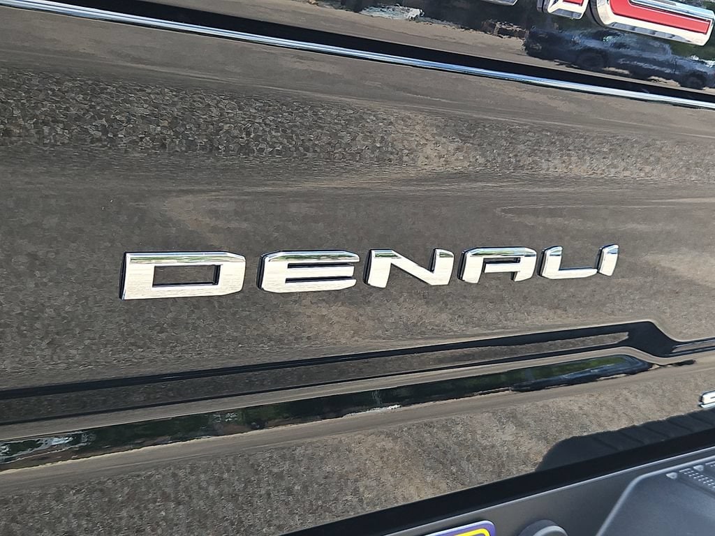 2026 GMC Sierra 2500HD Denali - Photo 8