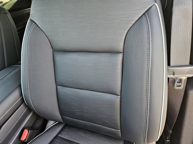 2026 Buick Enclave Sport Touring - Photo 11