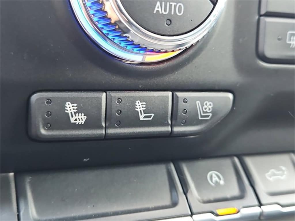 Used 2021 GMC Sierra 1500 SLT Truck