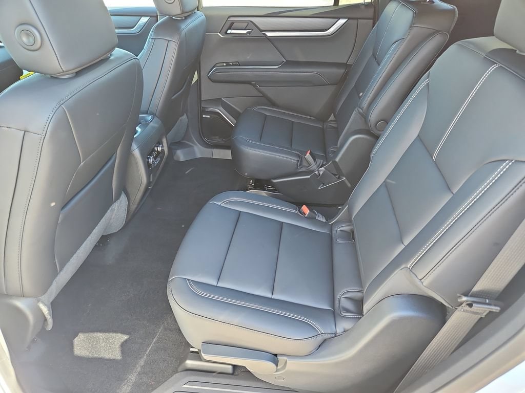 2026 GMC Acadia Elevation - Photo 13