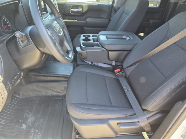 2025 GMC Sierra 2500HD Pro - Photo 13