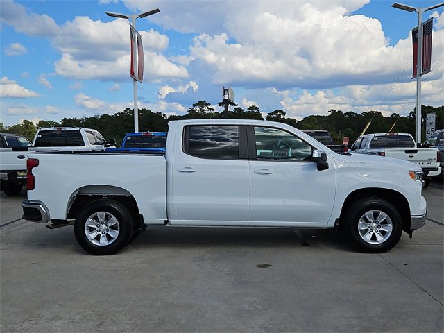 2025 Chevrolet Silverado 1500 LT photo 3