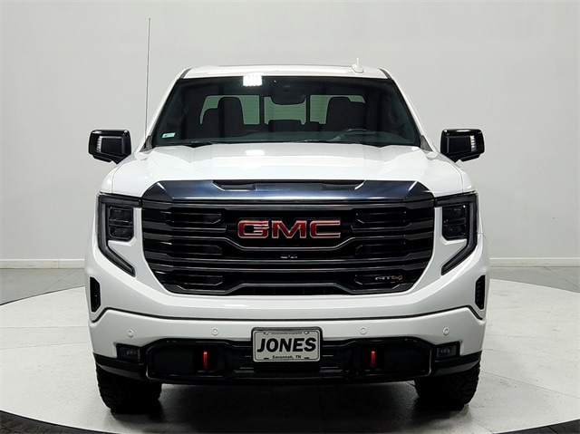 Used 2022 GMC Sierra 1500 AT4 with VIN 1GTPUEEL2NZ522599 for sale in Savannah, TN