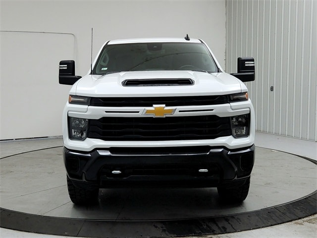 Used 2024 Chevrolet Silverado 2500HD Custom with VIN 1GC1YME75RF375483 for sale in Savannah, TN