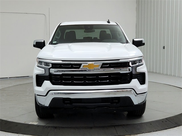 Used 2025 Chevrolet Silverado 1500 LT with VIN 1GCUKDED6SZ123850 for sale in Savannah, TN