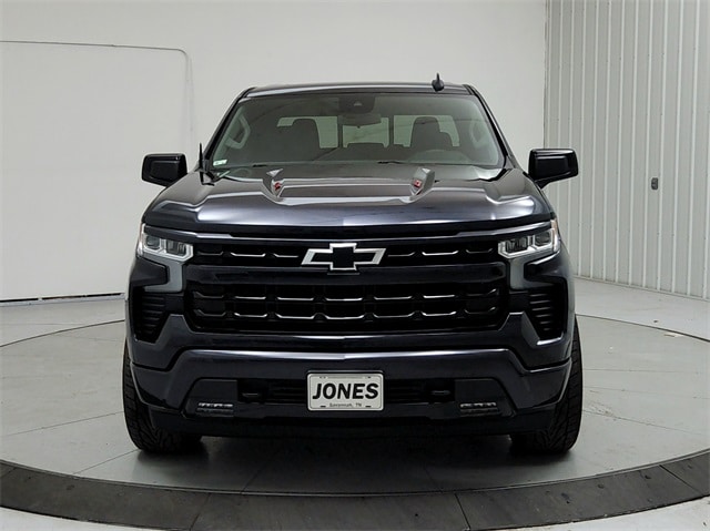 Used 2023 Chevrolet Silverado 1500 RST with VIN 1GCUDEEL0PZ218306 for sale in Savannah, TN