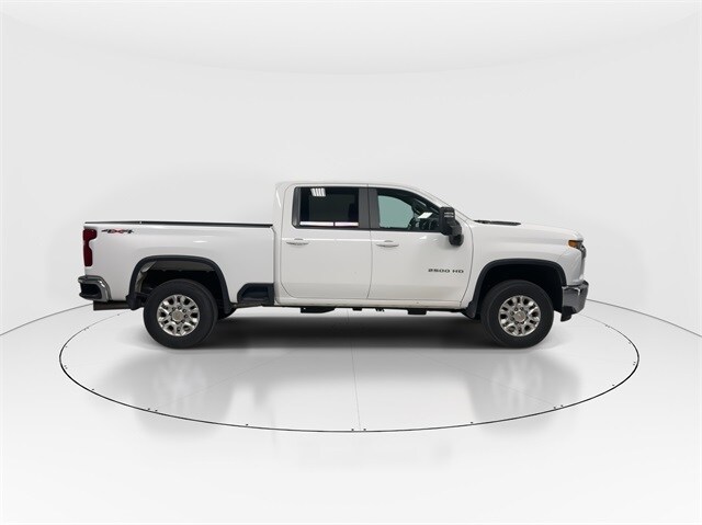 2022 Chevrolet Silverado 2500HD LT photo 5
