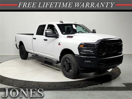 2025 Ram 3500 TRADESMAN CREW CAB 4X4 8' BOX Pickup