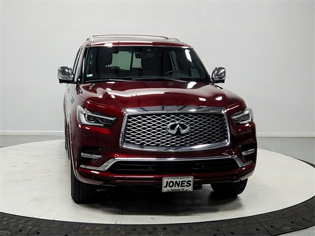 2022 Infiniti QX80 Sensory photo 2