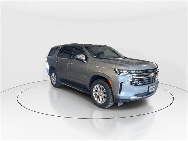 2023 Chevrolet Tahoe Premier photo 2