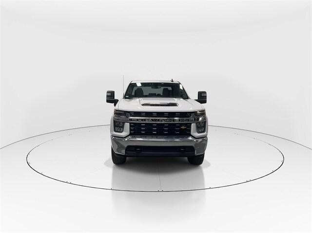 2022 Chevrolet Silverado 2500HD LT photo 3