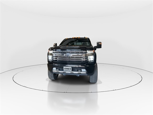 2022 Chevrolet Silverado 3500HD High Country photo 3