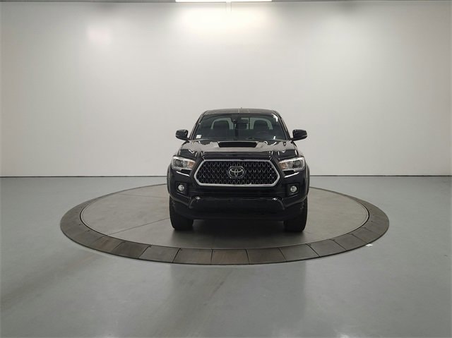 Used 2019 Toyota Tacoma TRD Sport with VIN 5TFCZ5ANXKX178485 for sale in Humboldt, TN