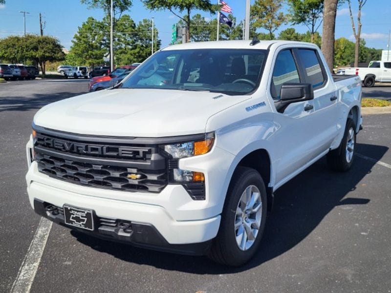 2025 Chevrolet Silverado 1500 Custom - Photo 8