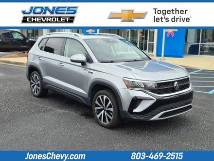 2024 Volkswagen Taos SE