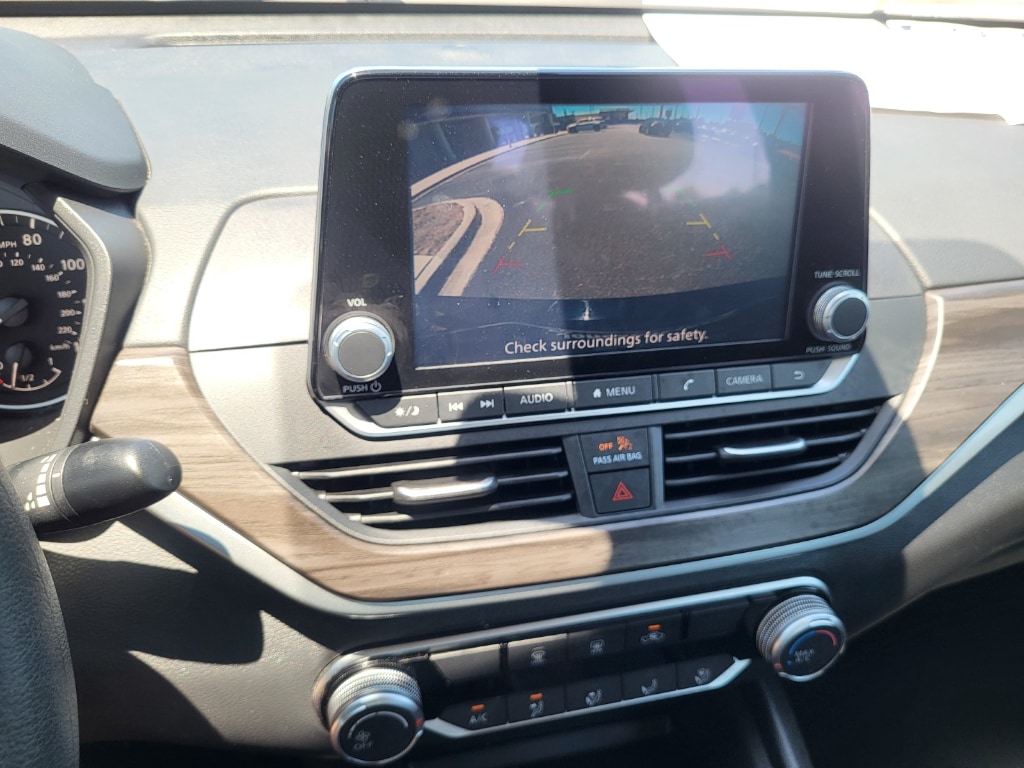 2025 Nissan Altima SV - Photo 17