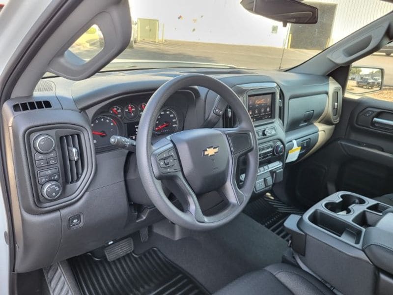 2025 Chevrolet Silverado 1500 Custom - Photo 12