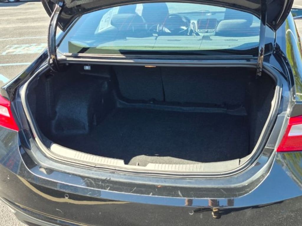 Used 2024 Chevrolet Malibu 1LT Car