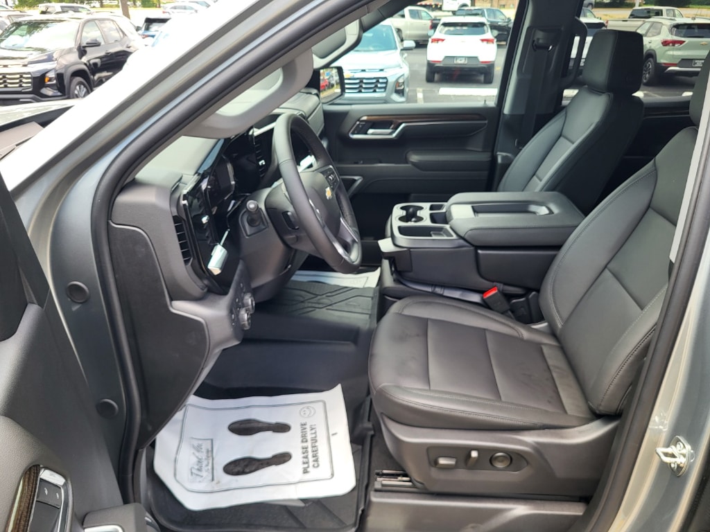 2026 Chevrolet Silverado 1500 LT - Photo 12