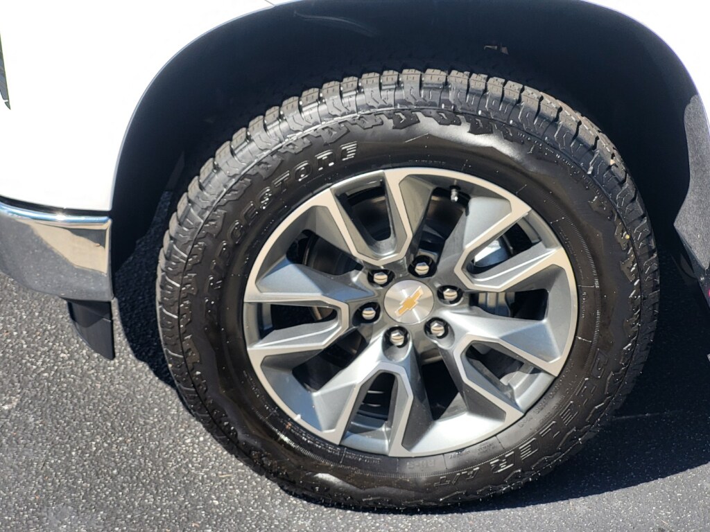 2026 Chevrolet Silverado 1500 LT - Photo 9