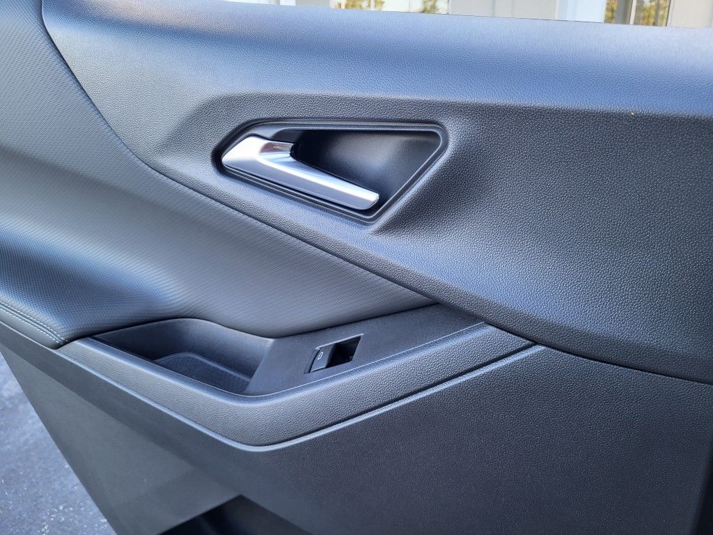 2026 Chevrolet Equinox LT - Photo 19