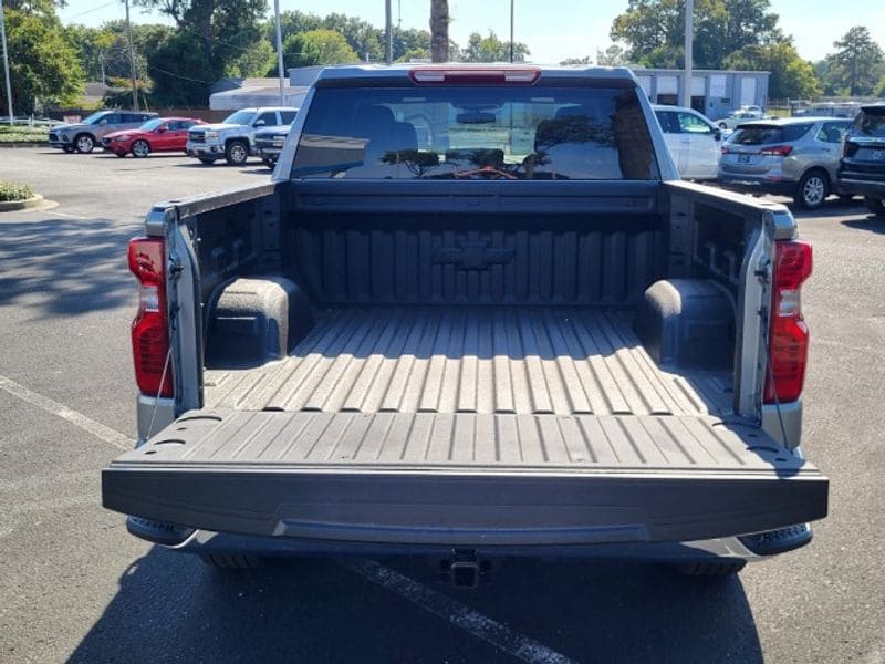 2026 Chevrolet Silverado 1500 LT - Photo 6