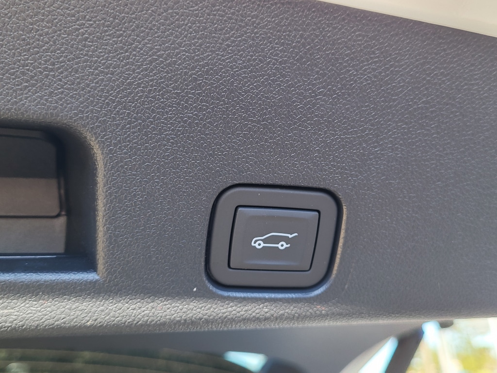 2026 Chevrolet Traverse LT - Photo 6