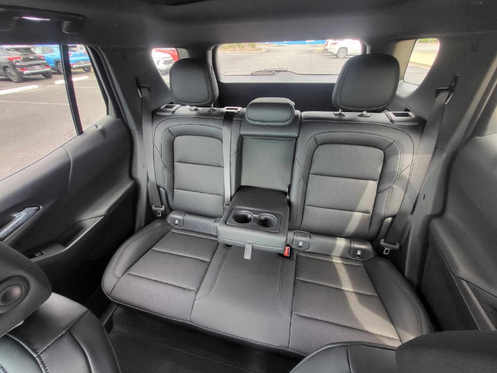 2026 Chevrolet Equinox LT - Photo 15