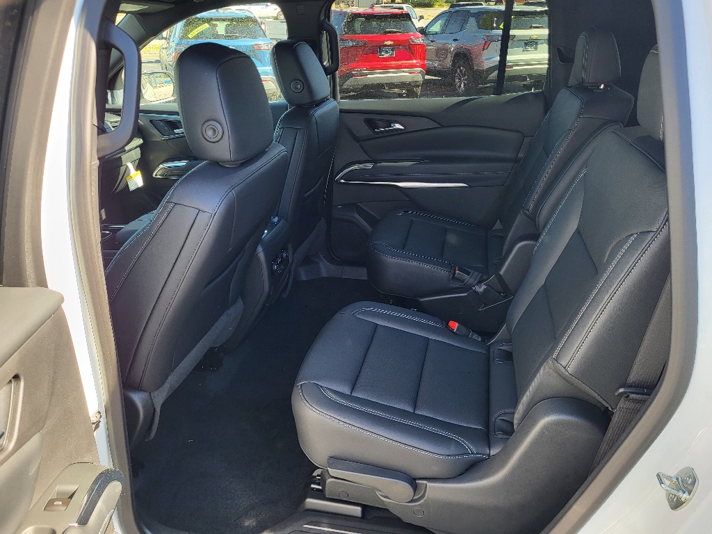 2026 Chevrolet Traverse LT - Photo 15
