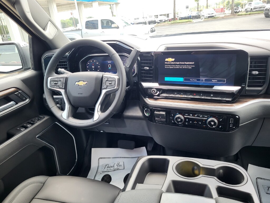 2026 Chevrolet Silverado 1500 LT - Photo 16