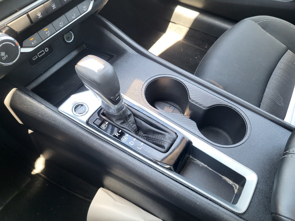 2025 Nissan Altima SV - Photo 19