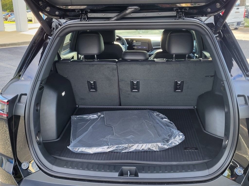 New 2026 Chevrolet Equinox LT SUV