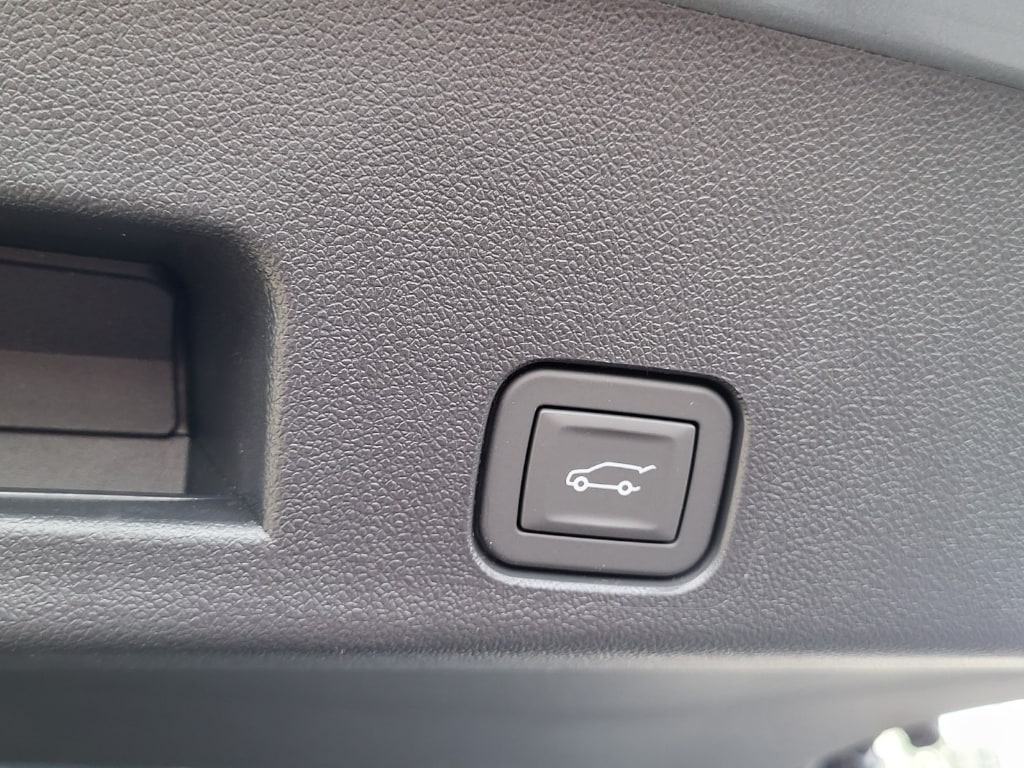 2026 Chevrolet Traverse LT - Photo 6